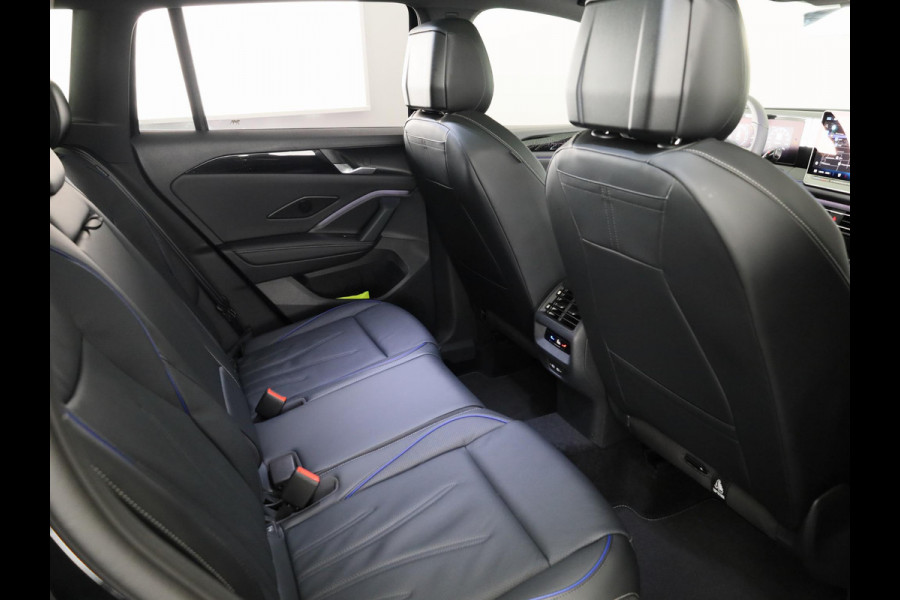 Volkswagen Tiguan R-Line Edition 1.5 eHybrid 200 kW / 272 PK SUV 6 v