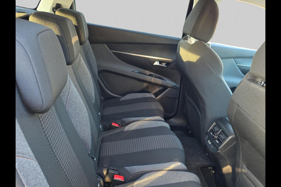 Peugeot 5008 1.2 PureTech Blue Lease Executive | automaat | 7-zitter |
