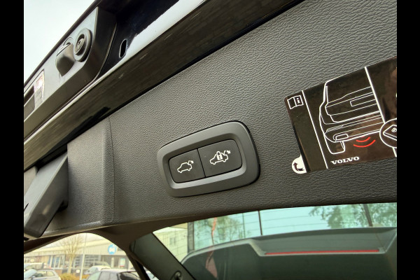 Volvo XC40 1.5 T5 Recharge Inscription - Automaat - Leder - Navi - Harman Kardon - Climate