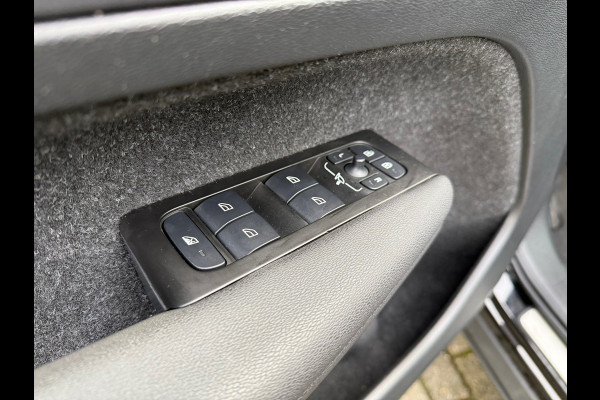 Volvo XC40 1.5 T5 Recharge Inscription - Automaat - Leder - Navi - Harman Kardon - Climate