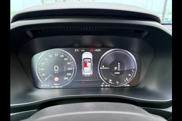 Volvo XC40 1.5 T5 Recharge Inscription - Automaat - Leder - Navi - Harman Kardon - Climate