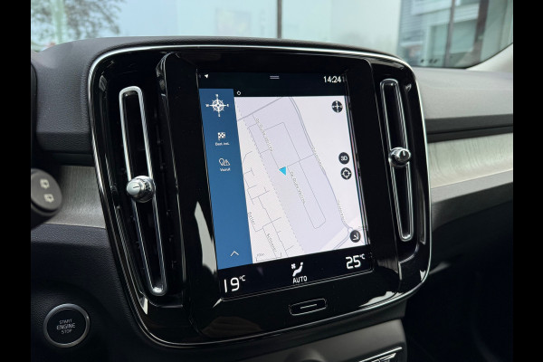 Volvo XC40 1.5 T5 Recharge Inscription - Automaat - Leder - Navi - Harman Kardon - Climate