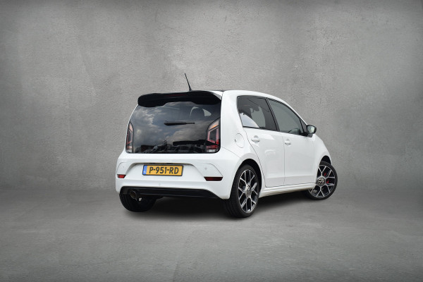 Volkswagen up! 1.0 TSI GTI | Milltek | Apple CarPlay | Beats | Stoelverwarming