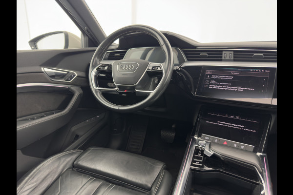 Audi e-tron 55 quattro advanced 95 kWh [ 3-Fase ] (INCL-BTW) *PANO | LUXURY-LEATHER | ADAPTIVE-CRUISE | FULL-LED | DIGI-COCKPIT | KEYLESS | MEMORY-PACK | AIR-SUSPENSION | CAMERA | AMBIENT-LIGHT |  NAVI-FULLMAP | SHIFT-PADDLES | DAB+ | COMFOR