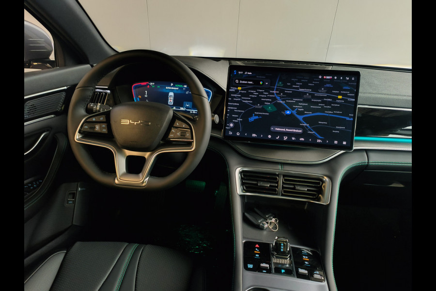 BYD SEAL U 1.5 DM-i FWD Boost HYBRID NIEUW!!!!! Henk Jongen Auto's in Helmond,  al 50 jaar service zoals 't hoort!