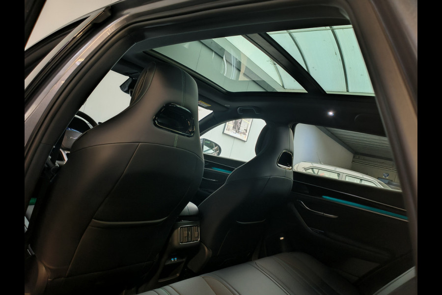 BYD SEAL U 1.5 DM-i FWD Boost HYBRID NIEUW!!!!! Henk Jongen Auto's in Helmond,  al 50 jaar service zoals 't hoort!