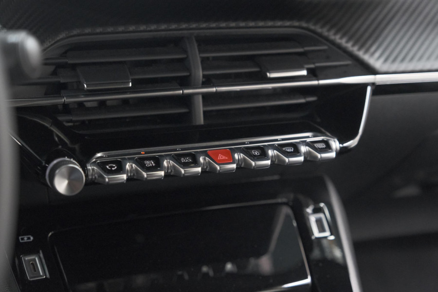 Peugeot 2008 PureTech 130 EAT8 Allure | Camera | Navigatie | Apple Carplay | Parkeersensoren