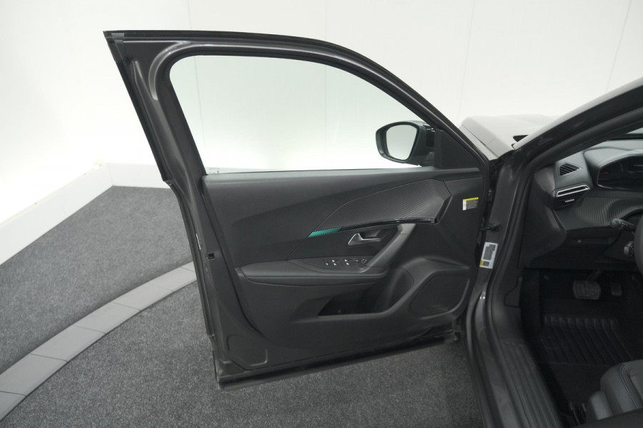 Peugeot 2008 PureTech 130 EAT8 Allure | Camera | Navigatie | Apple Carplay | Parkeersensoren