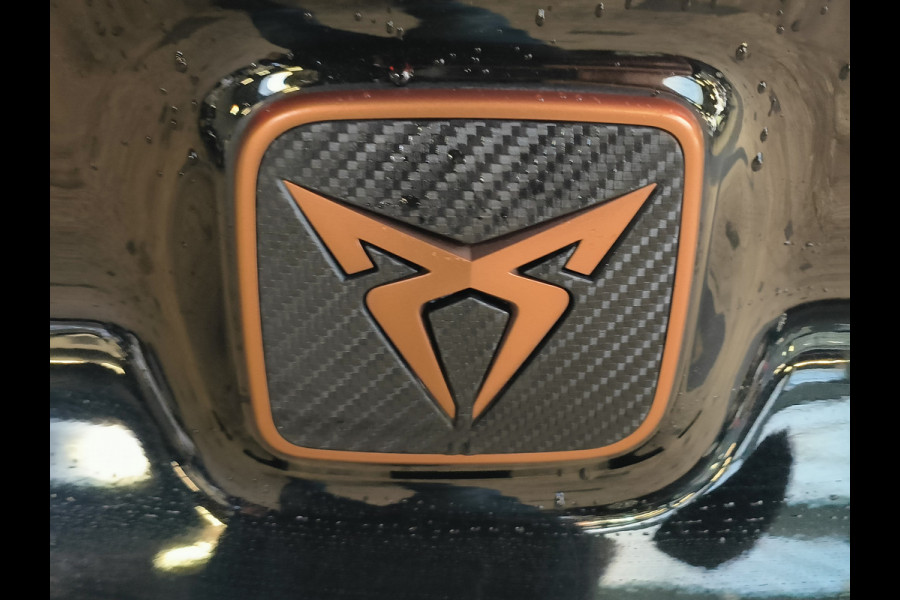 CUPRA Formentor 1.4 TSI e-Hybrid Essential DGS6 uit 2023 Rijklaar + 12 maanden Bovag-garantie Henk Jongen Auto's in Helmond,  al 50 jaar service zoals 't hoort!