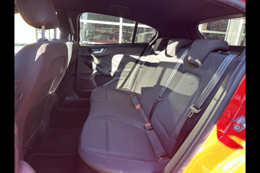 Ford Focus 1.0 EcoBoost ST Line Business DAB / CLIMA /  CRUISE / STYOELVERW / STUURVERW