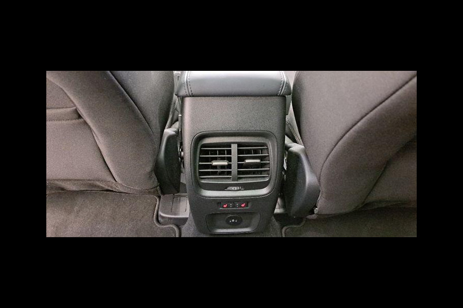 Ford Kuga 2.5 PHEV Titanium 243pk | Driver Assistance Pack | Winterpack | Panorama Dak | Reserve wiel | 2.100kg Trekgewicht