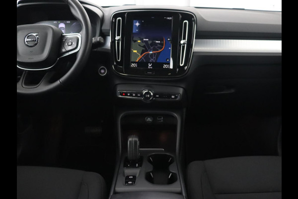 Volvo XC40 1.5 T4 Recharge R Design | Adaptive cruise | Harman/Kardon | Carplay | Navigatie | Keyless | Full LED | Verwarmde voorruit | Parkeerhulp | PHEV | Plug In