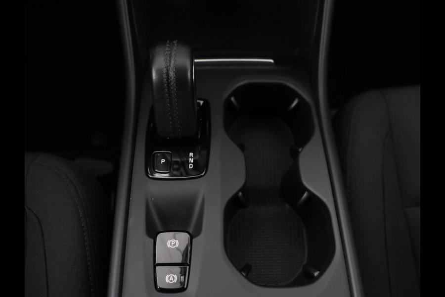 Volvo XC40 1.5 T4 Recharge R Design | Adaptive cruise | Harman/Kardon | Carplay | Navigatie | Keyless | Full LED | Verwarmde voorruit | Parkeerhulp | PHEV | Plug In
