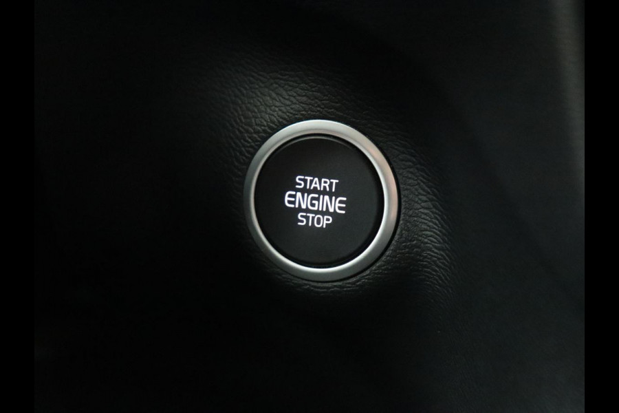 Volvo XC40 1.5 T4 Recharge R Design | Adaptive cruise | Harman/Kardon | Carplay | Navigatie | Keyless | Full LED | Verwarmde voorruit | Parkeerhulp | PHEV | Plug In