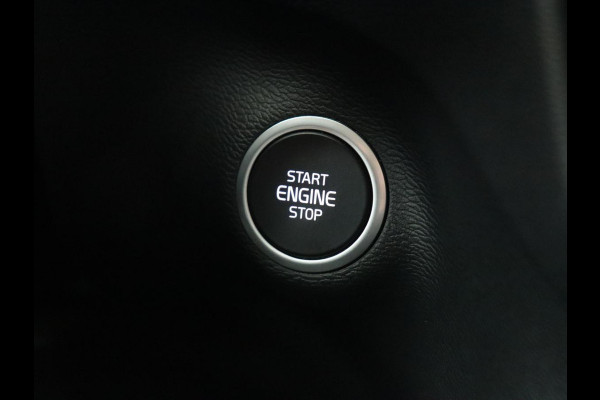 Volvo XC40 1.5 T4 Recharge R Design | Adaptive cruise | Harman/Kardon | Carplay | Navigatie | Keyless | Full LED | Verwarmde voorruit | Parkeerhulp | PHEV | Plug In