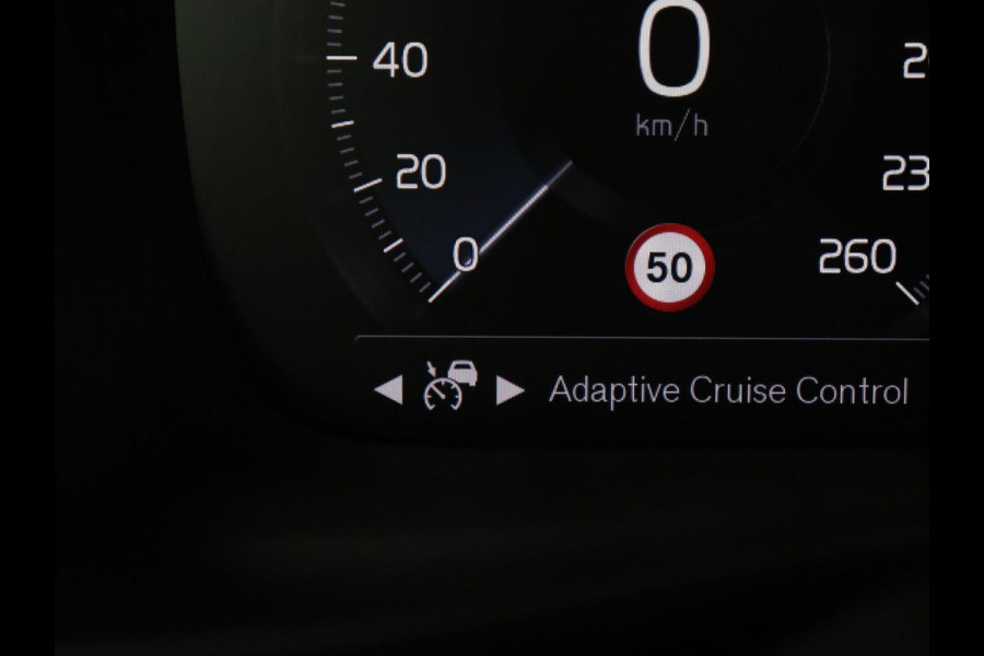 Volvo XC40 1.5 T4 Recharge R Design | Adaptive cruise | Harman/Kardon | Carplay | Navigatie | Keyless | Full LED | Verwarmde voorruit | Parkeerhulp | PHEV | Plug In