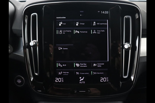 Volvo XC40 1.5 T4 Recharge R Design | Adaptive cruise | Harman/Kardon | Carplay | Navigatie | Keyless | Full LED | Verwarmde voorruit | Parkeerhulp | PHEV | Plug In