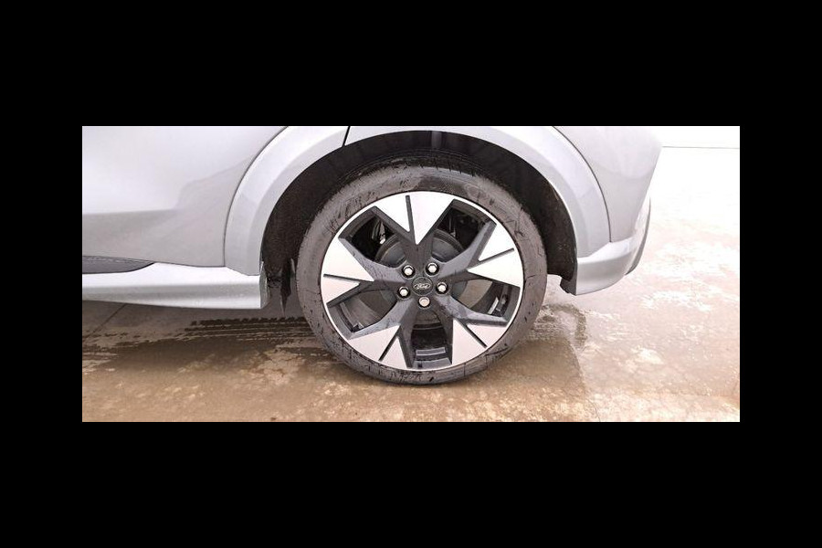 Ford Puma 1.0 EcoBoost Hybrid ST-Line 125pk | Winterpack | Driver Assistance Pack | Trekhaak afneembaar | Panorama dak | Matrix Led | 19 inch licht metaal | Reserve wiel | Comfort Pack