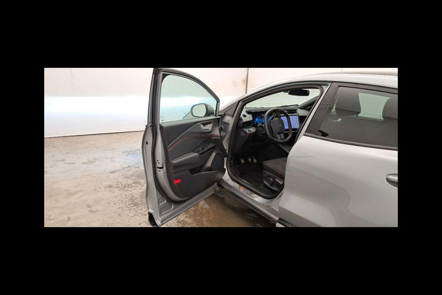 Ford Puma 1.0 EcoBoost Hybrid ST-Line 125pk | Winterpack | Driver Assistance Pack | Trekhaak afneembaar | Panorama dak | Matrix Led | 19 inch licht metaal | Reserve wiel | Comfort Pack