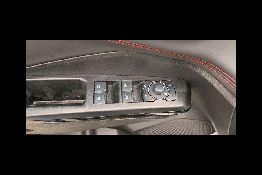 Ford Puma 1.0 EcoBoost Hybrid ST-Line 125pk | Winterpack | Driver Assistance Pack | Trekhaak afneembaar | Panorama dak | Matrix Led | 19 inch licht metaal | Reserve wiel | Comfort Pack