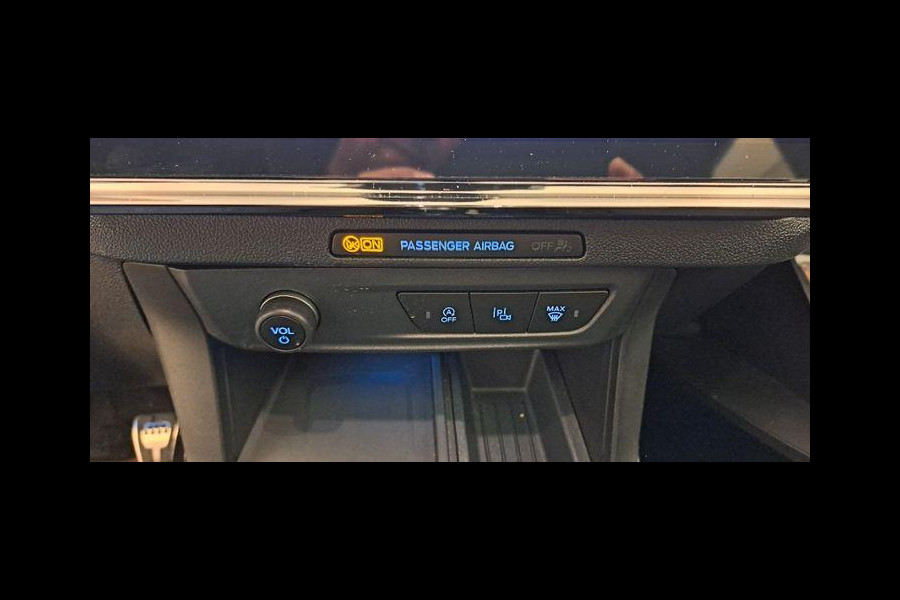 Ford Puma 1.0 EcoBoost Hybrid ST-Line 125pk | Winterpack | Driver Assistance Pack | Trekhaak afneembaar | Panorama dak | Matrix Led | 19 inch licht metaal | Reserve wiel | Comfort Pack