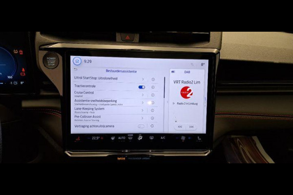 Ford Puma 1.0 EcoBoost Hybrid ST-Line 125pk | Winterpack | Driver Assistance Pack | Trekhaak afneembaar | Panorama dak | Matrix Led | 19 inch licht metaal | Reserve wiel | Comfort Pack