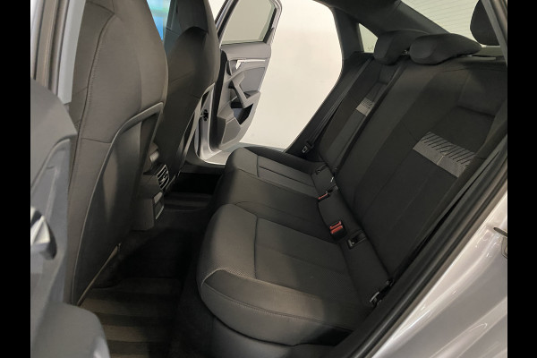 Audi A3 Limousine 35 TFSI Business edition Adaptieve cruise contr. + Parkeerassistent