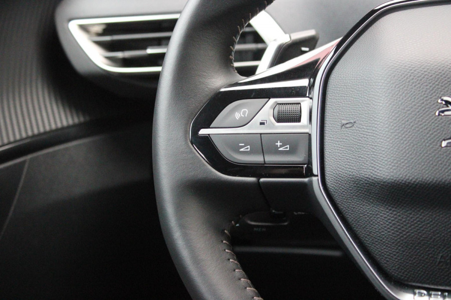 Peugeot 3008 1.6 HYbrid 180PK ALLURE PACK BUSINESS | STOEL VERWARMING | APPLE CARPLAY/ANDROID AUTO | NAVIGATIE | ACHTERUITRIJ CAMERA | KEYLESS ENTRY/START | LICHTMETALEN VELGEN 18" | DAB+ RADIO | LED KOPLAMPEN | CRUISE CONTROL | CLIMATE CONTROL |