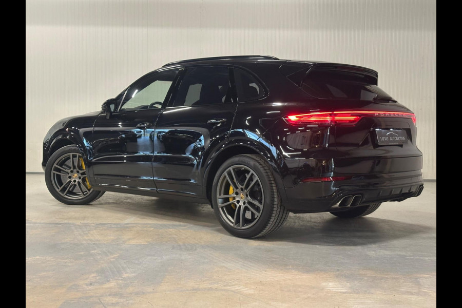 Porsche Cayenne 4.0 Turbo | NAP | SPORT CHRONO | PANO | KERAMISCH | TREKHAAK