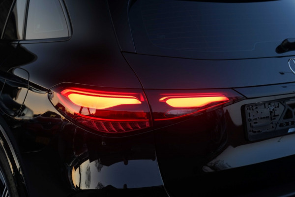 Mercedes-Benz GLC 400e AMG 4Matic 381PK Luchtv/Night/4WB/360/Burm/Memory