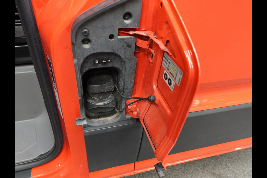 MAN eTGE L3H3 36 kWh Apple Carplay Cruisecontrol Camera Parkeersensoren Airco