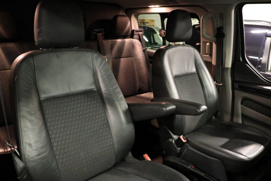 Ford Transit Custom 310 2.0 TDCI Sport DC 170 PK | Navigatie | Camera | CarPlay | Blind Spot | Alarm Klasse 3 | Rijstrooksensor | Trekhaak | L+R Schuifdeur | Maxton spoilerkit | Dubbel cabine | NAP Logisch | NL Auto | Nieuwe APK