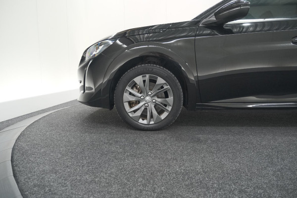 Peugeot e-208 EV Allure 50 kWh | 3 Fase Laadfunctie | Parkeersensoren | Apple Carplay