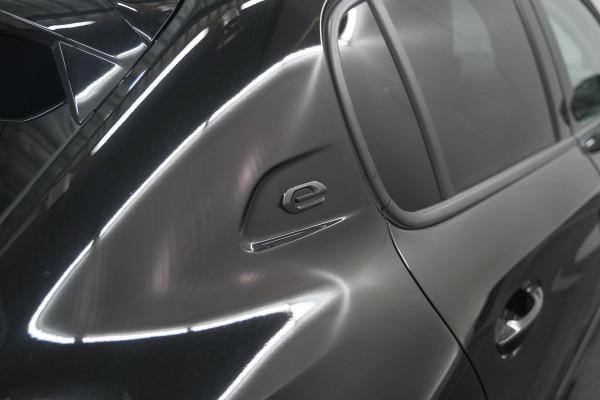 Peugeot e-208 EV Allure 50 kWh | 3 Fase Laadfunctie | Parkeersensoren | Apple Carplay