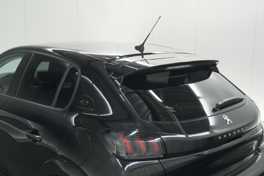 Peugeot e-208 EV Allure 50 kWh | 3 Fase Laadfunctie | Parkeersensoren | Apple Carplay