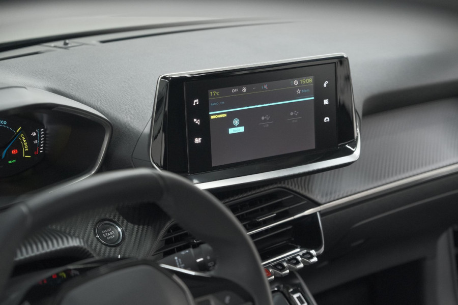 Peugeot e-208 EV Allure 50 kWh | 3 Fase Laadfunctie | Parkeersensoren | Apple Carplay