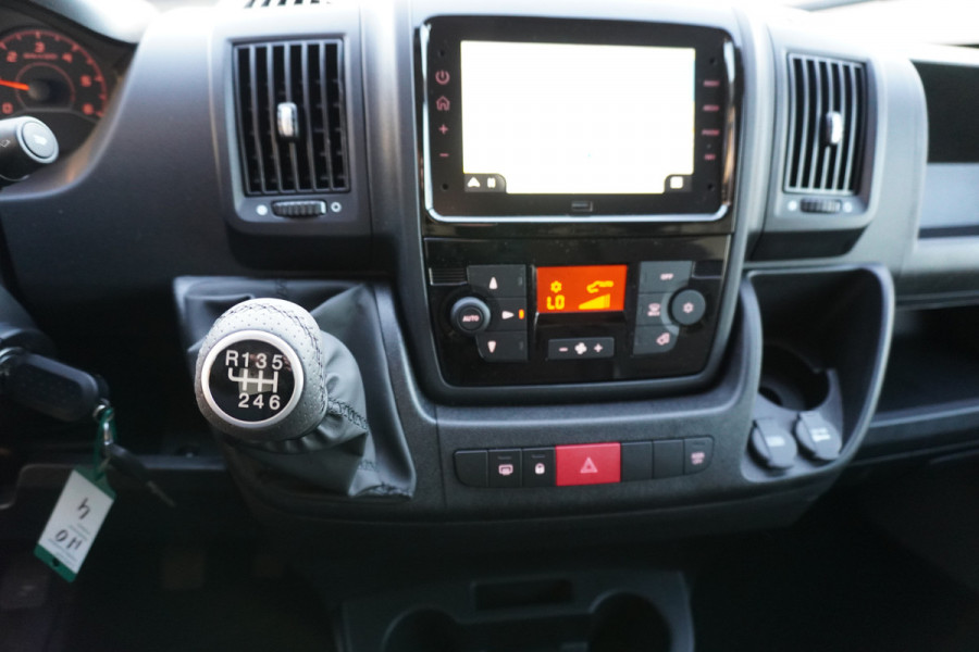 Opel Movano 2.2D 140PK L2H2 nr. V050 | Airco | Cruise | Camera | Navi | Betimmering