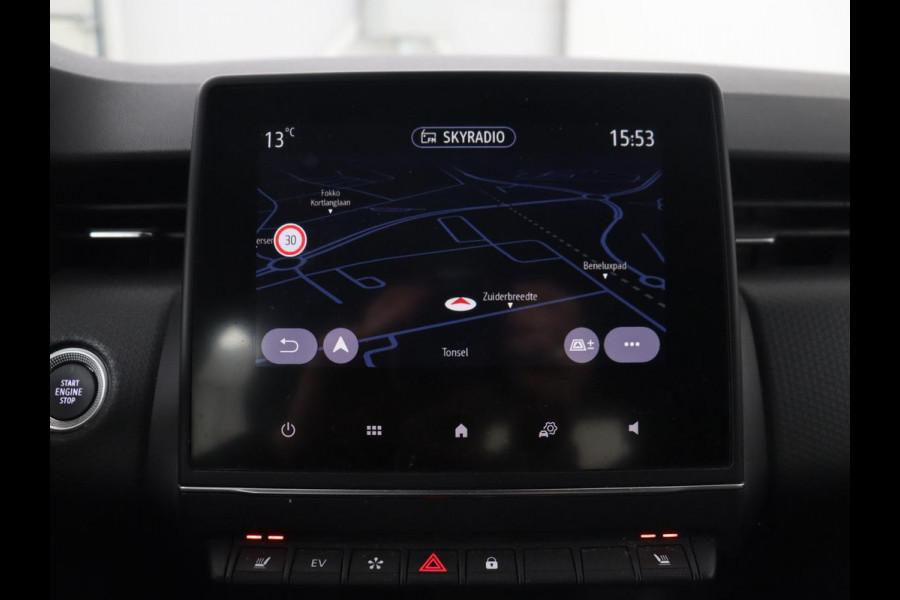 Renault Clio 1.6 E-Tech Hybrid 140 Intens | Stoelverwarming | Camera | Carplay | Stuurverwarming | Half leder | Full LED | Navigatie | Climate control | Cruise control | Parkeerhulp