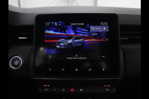 Renault Clio 1.6 E-Tech Hybrid 140 Intens | Stoelverwarming | Camera | Carplay | Stuurverwarming | Half leder | Full LED | Navigatie | Climate control | Cruise control | Parkeerhulp