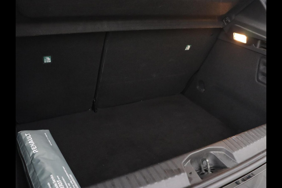 Renault Clio 1.6 E-Tech Hybrid 140 Intens | Stoelverwarming | Camera | Carplay | Stuurverwarming | Half leder | Full LED | Navigatie | Climate control | Cruise control | Parkeerhulp