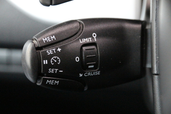 Peugeot Expert 2.0 BlueHDi 180 | Aut. | 2x Schuifdeur | Keyless | Navi | Camera | Clima..