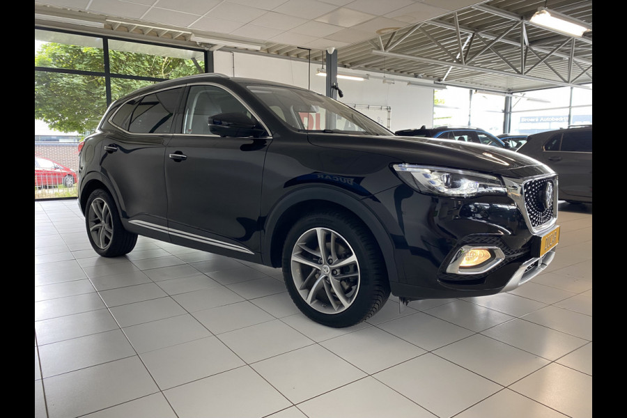 MG EHS 1.5 TGDI Luxury Panoramadak /