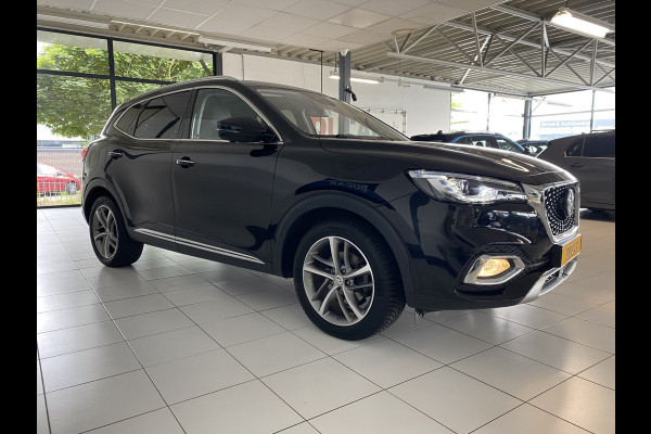 MG EHS 1.5 TGDI Luxury Panoramadak /
