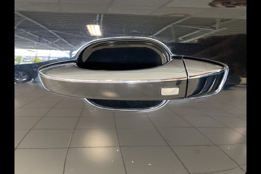 MG EHS 1.5 TGDI Luxury Panoramadak /