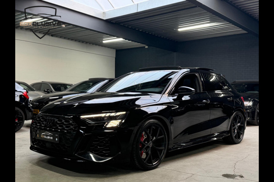 Audi RS3 Sportback 2.5 TFSI Quattro Pano/Carbon/Camera/Keyless