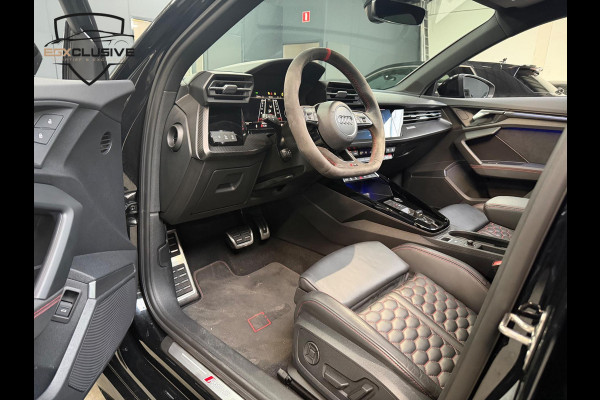 Audi RS3 Sportback 2.5 TFSI Quattro Pano/Carbon/Camera/Keyless
