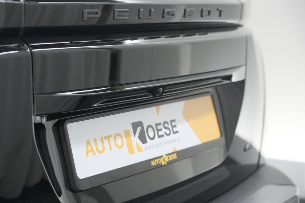 Peugeot 2008 PureTech 130 EAT8 GT | Camera | Parkeersensoren | Apple Carplay