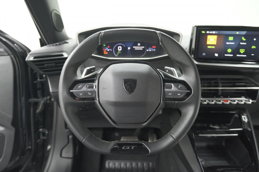 Peugeot 2008 PureTech 130 EAT8 GT | Camera | Parkeersensoren | Apple Carplay