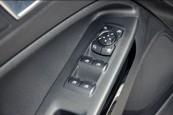 Ford EcoSport 1.0 EcoBoost 125 PK Titanium | Navigatie | Trekhaak | All season |  Nette staat!