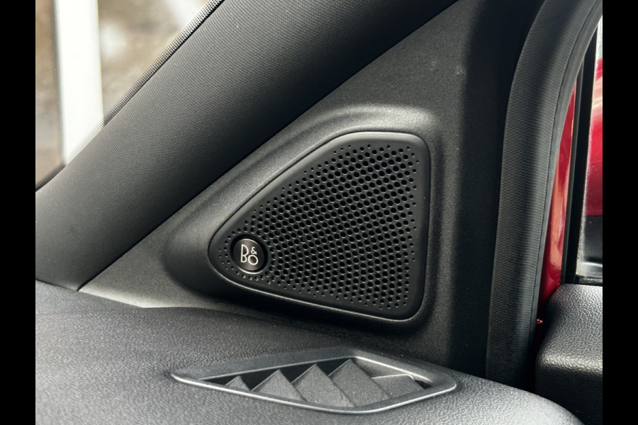 Ford Puma 1.0 EcoBoost Hybrid ST-Line X First Edition / Camera / Keyless / Pano dak / 18" LM / Winterpack